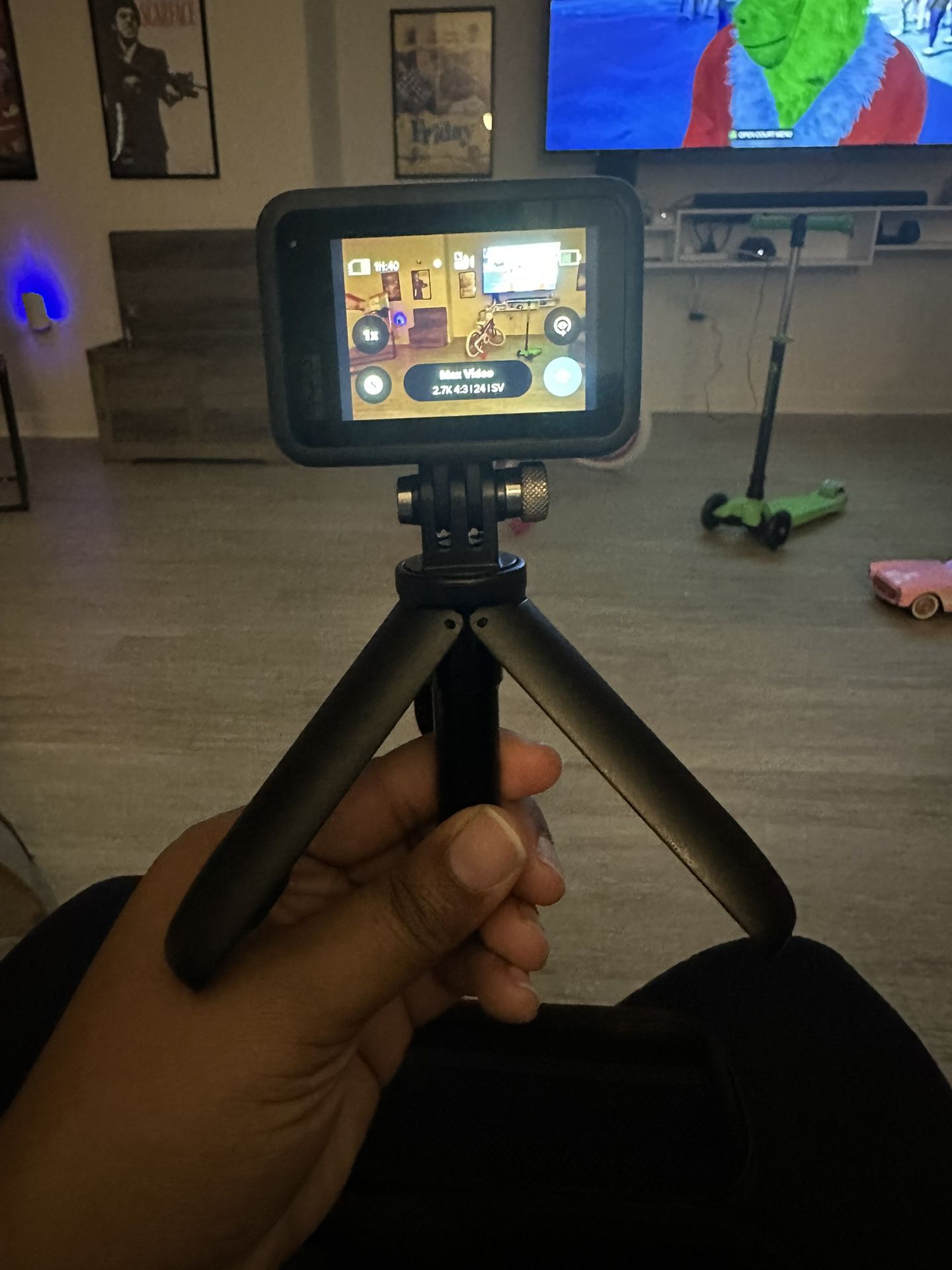 GoPro Waterpoof Hero 9 With Battery and Tripod