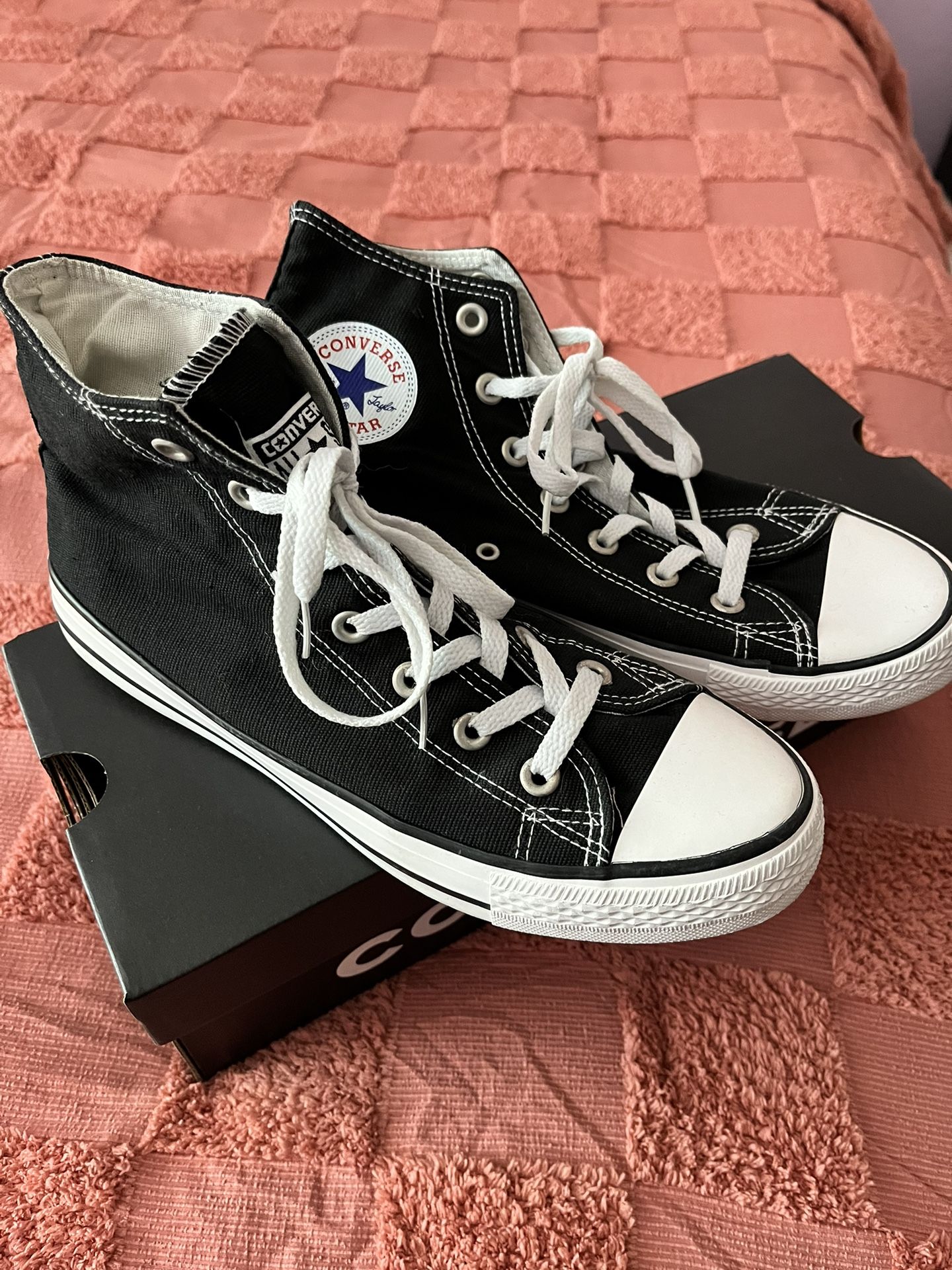High Top Converse 7 Men’s 8.5 Womens Shoes