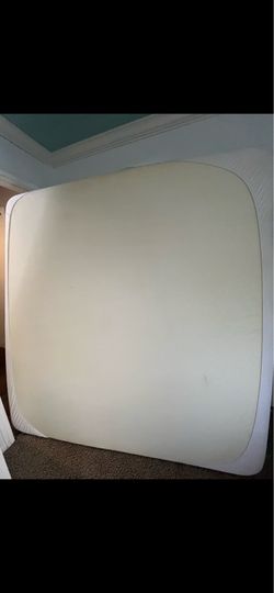 Free used king mattress. No mattress protector