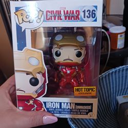Funko Pop!  Iron Man #136 Marvel Cival War Captain America 