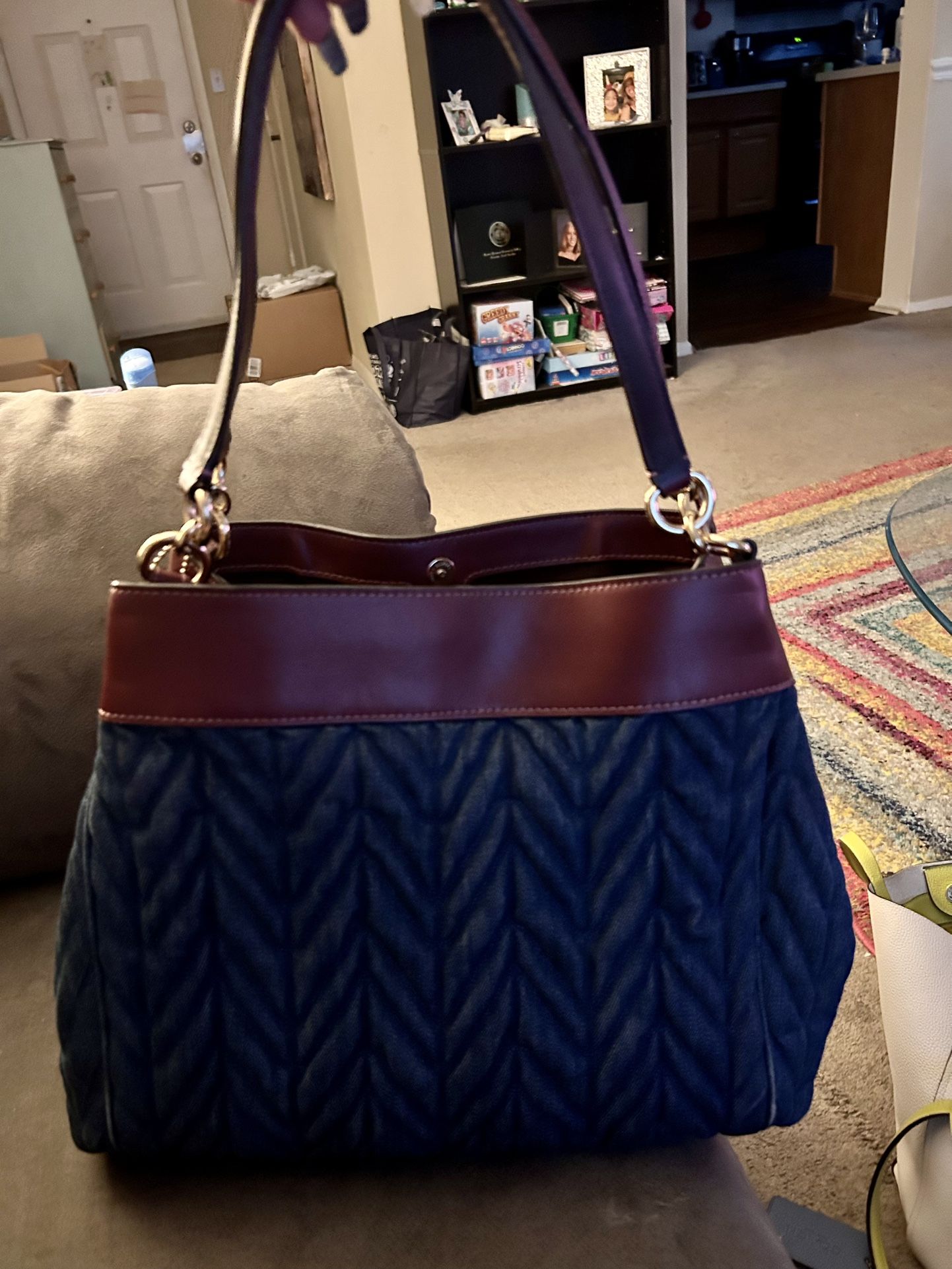 DROPPED PRICE Limited Time LEXY SHOULDER BAG WITH QUILTING COACH F66925 for Sale in Matthews NC OfferUp