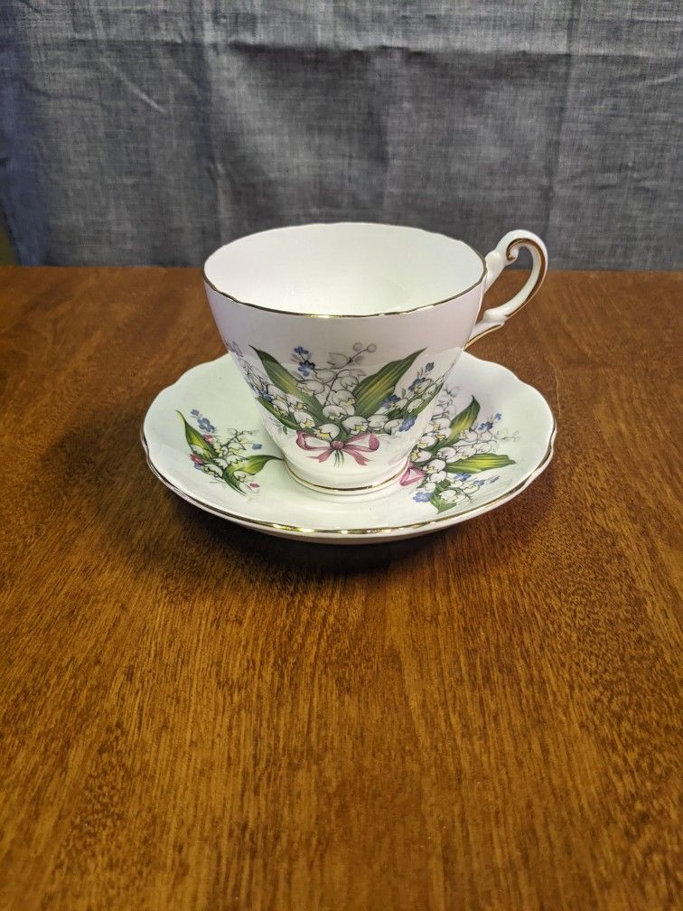 Vintage Regency English Bone China Cup And Saucer