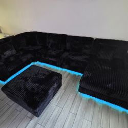 Sectional Oversize 6 Pcs With LED Light Adjistable Color $1399 