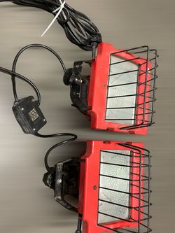 2 Craftsman Portable Spot Lights 