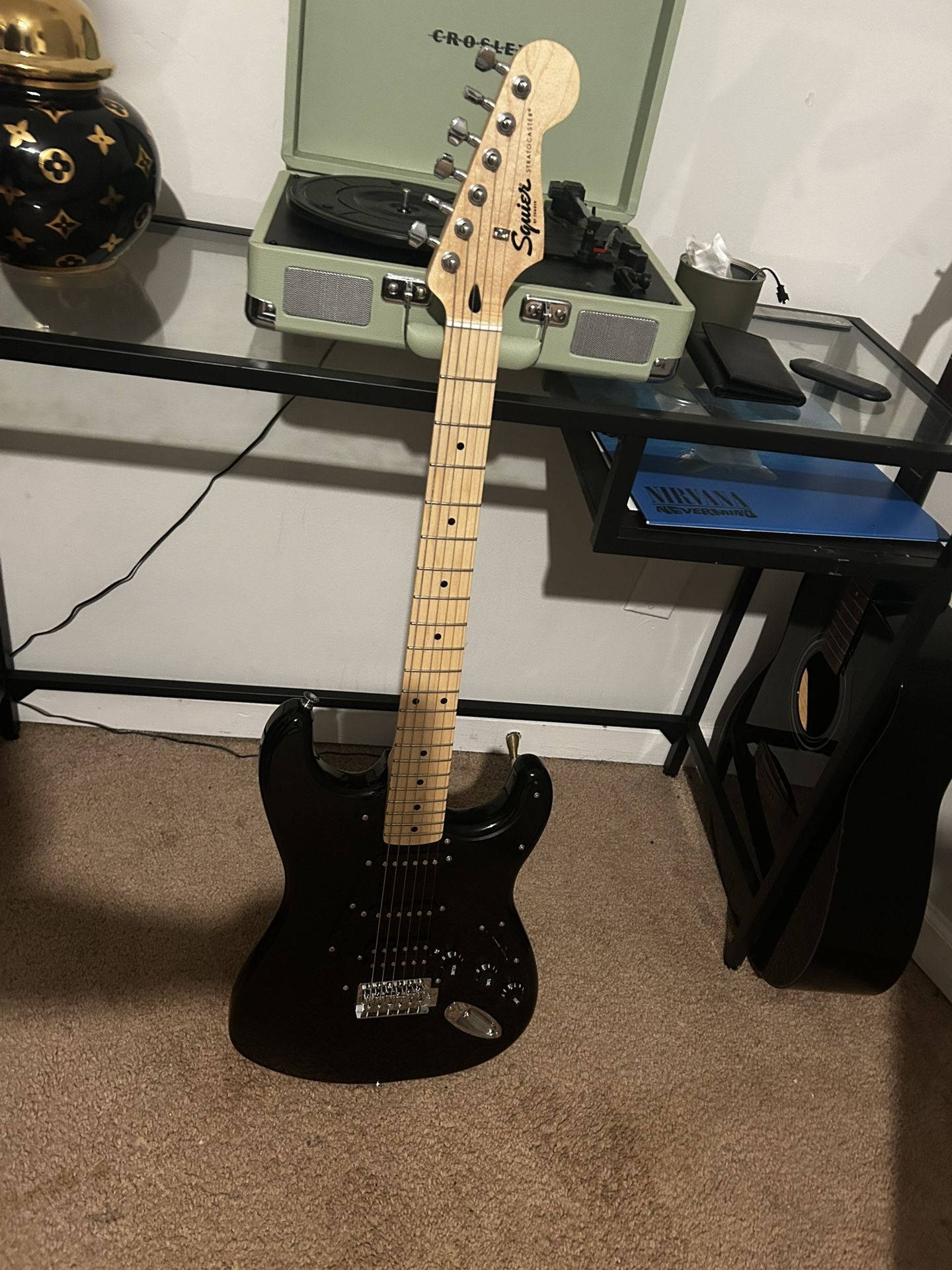 squier stratocaster guitar