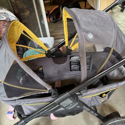 Even Flo Wagon stroller