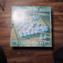 Elegant Glass Chess Set – Clear & Frosted Glass Board Game for Home, Office, or Gift Giving