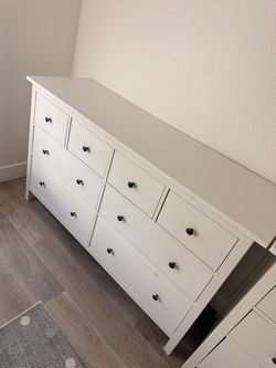 8 drawer dresser