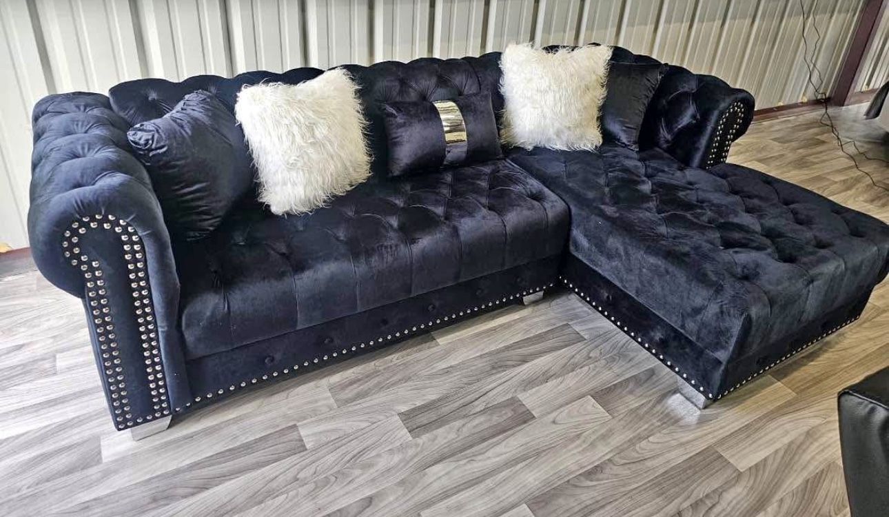 Black Velvet Sectional. Brand New.