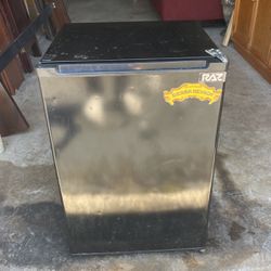 Real nice electric 2.7 ft.³ refrigerator