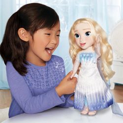 Frozen 2 Elsa Doll Motion Doll