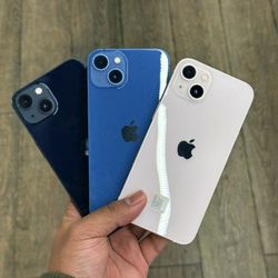 iPhone 13 Unlocked 🔓