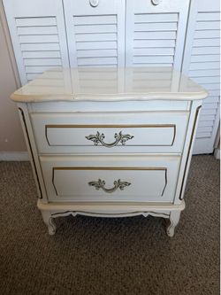 Night stand