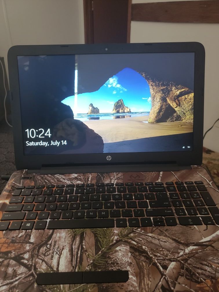 HP 15.6" Realtree Camo Laptop