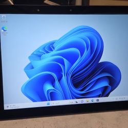 Dell 2 In 1 i5 8Ram 256SSD Touch Wifi Camera Win 11