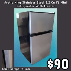 NEW Arctic King Stainless Steel 3.2 Cu Ft Mini Refrigerator With Freezer: Njft 