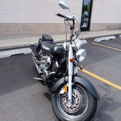 Yamaha Vstar 650 ,2002