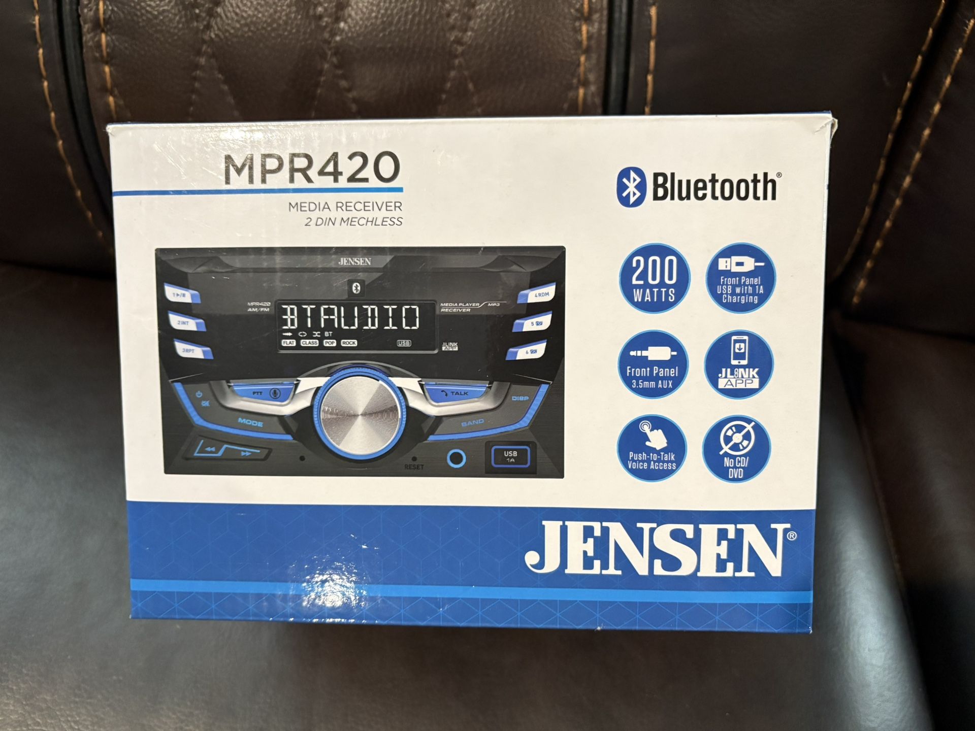 Jensen MPR420 Double DIN Radio