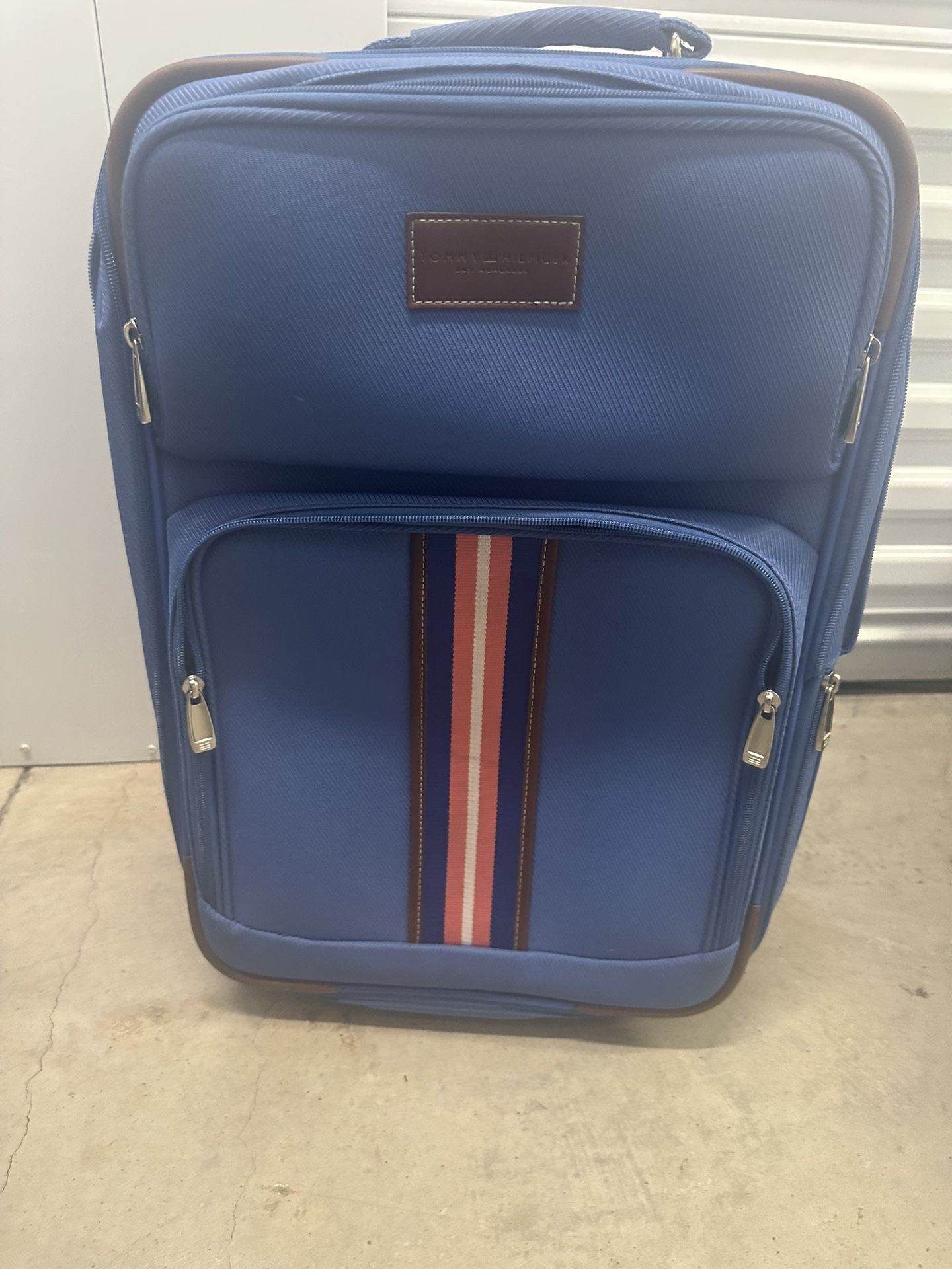 Luggage-Tommy Hilfiger