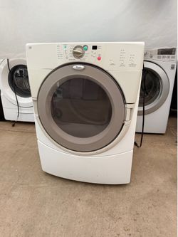 Whirlpool gas dryer  laundry