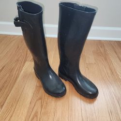 Womens Aldo brand, Black Rubber Boots - Sz 8
