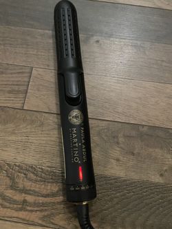 Straightner and hair curler