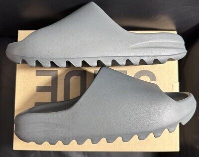 Yeezy Slide