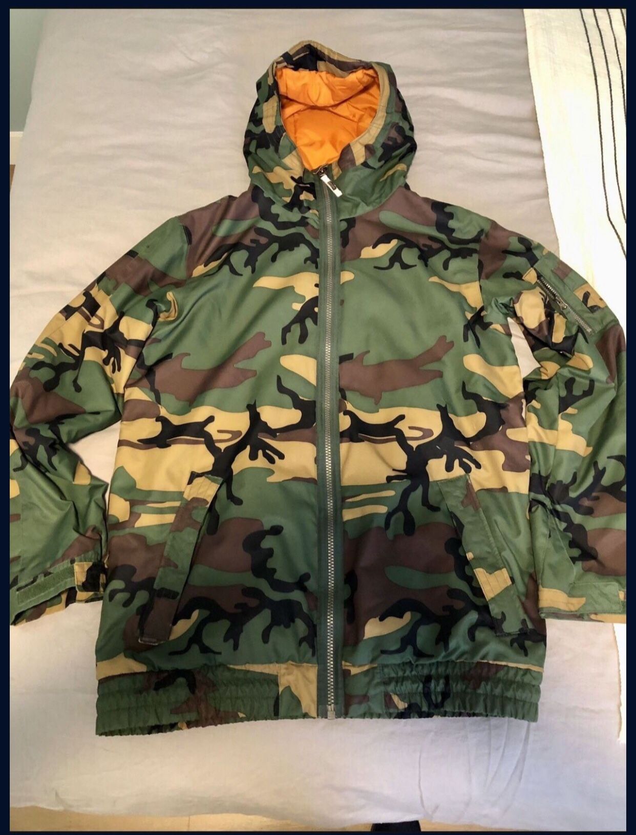 Used Burton Camo Snow Jacket Sz L