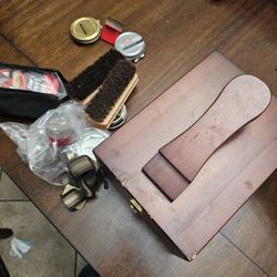 Meeting Street Shoe Shine Kit W/Rotating Polisher,Brushes,Cloths,Brushes, Polish