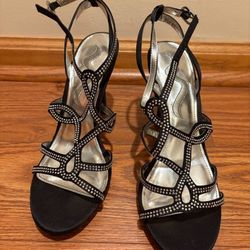 Nina Black Satin Rhinestone Strappy Heel Women’s Size 9 4” Heel Worn O 