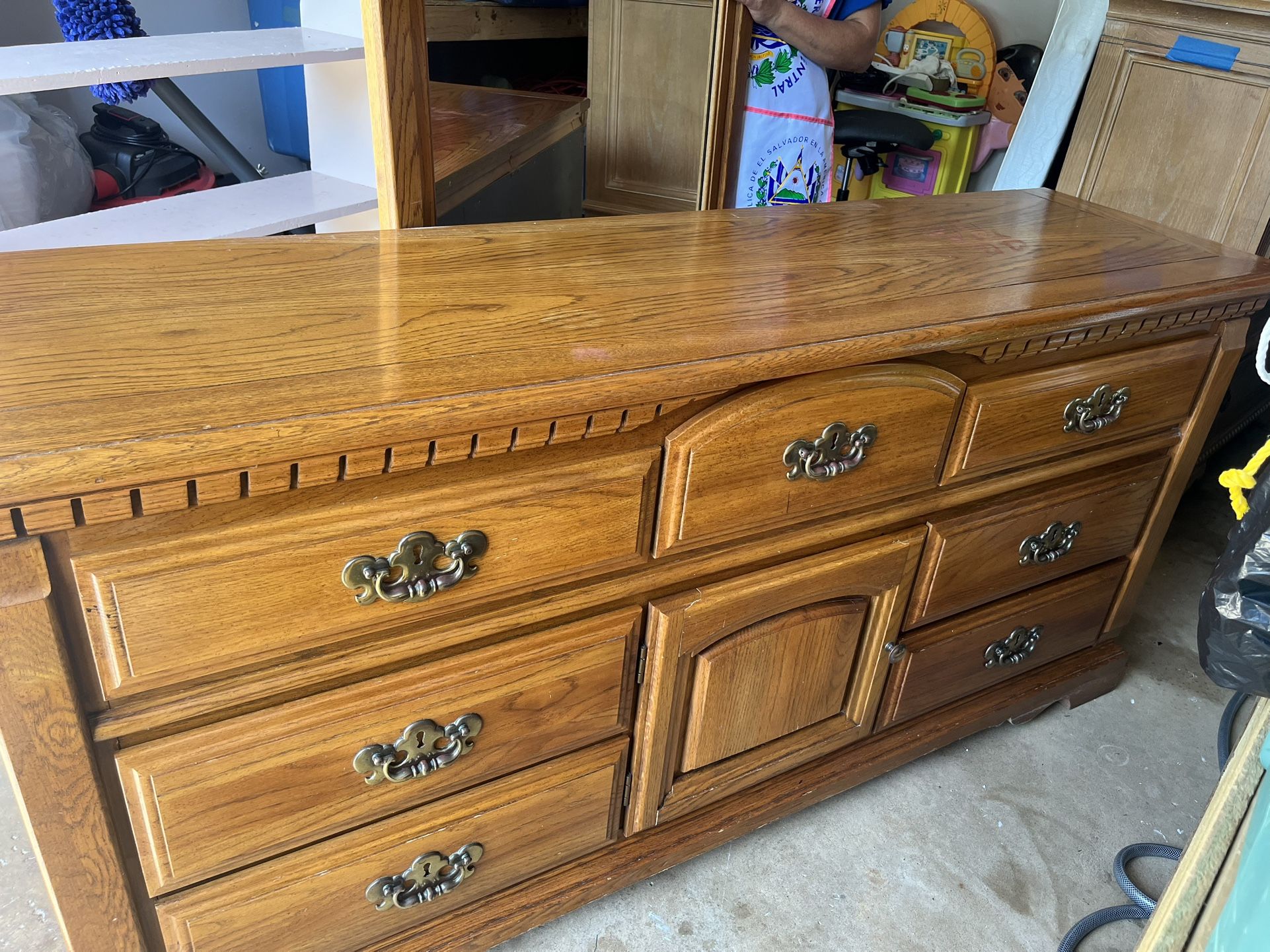 Dresser
