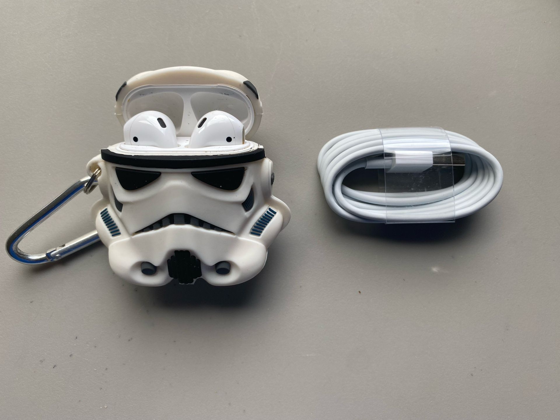 Apple AirPods A1523 Wireless Earbuds