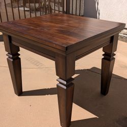 Wooden End Table 