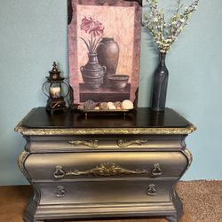 Nice Dresser Or Tv Stand