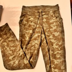 Camo Joggers 