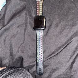 Apple Watch SE 44mm Black 