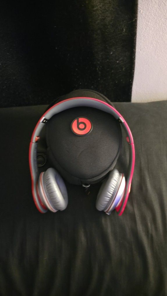 Beats By Dre Beats Solo HD Limited Edition Red