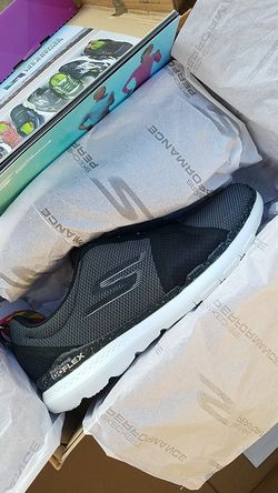 Skechers women's size 9