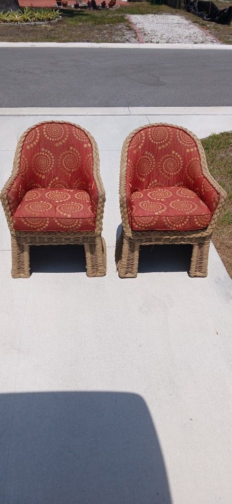 Vintage Wicker Patio Chairs 