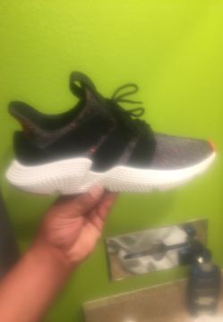Adidas prophere. Fire size 13