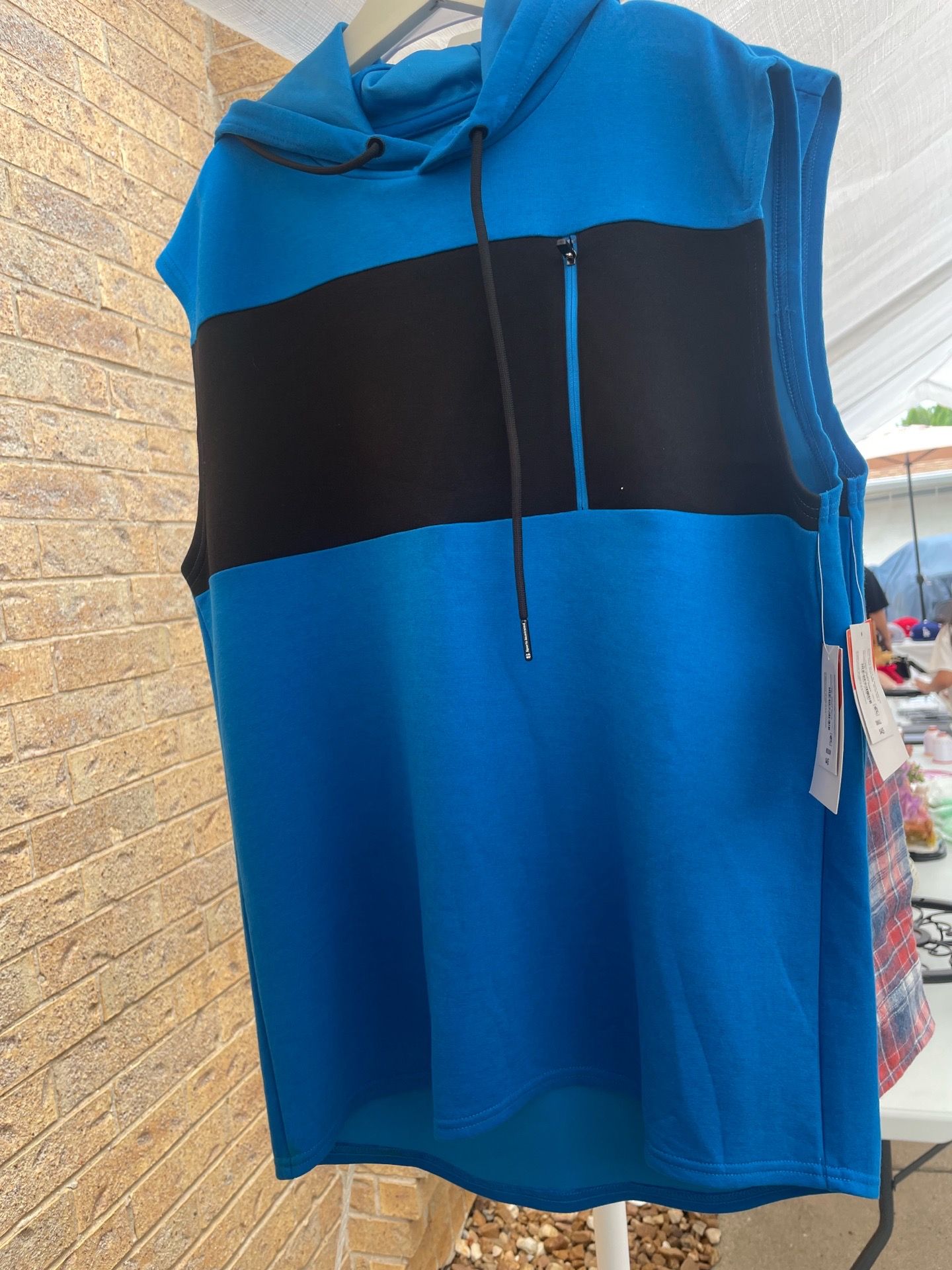 Sports Illustrated sleeveless hoodie