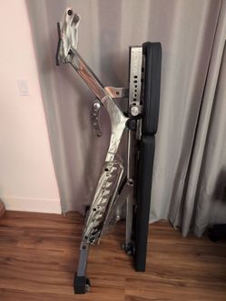 Adjustable Weight Bench - Read Description
