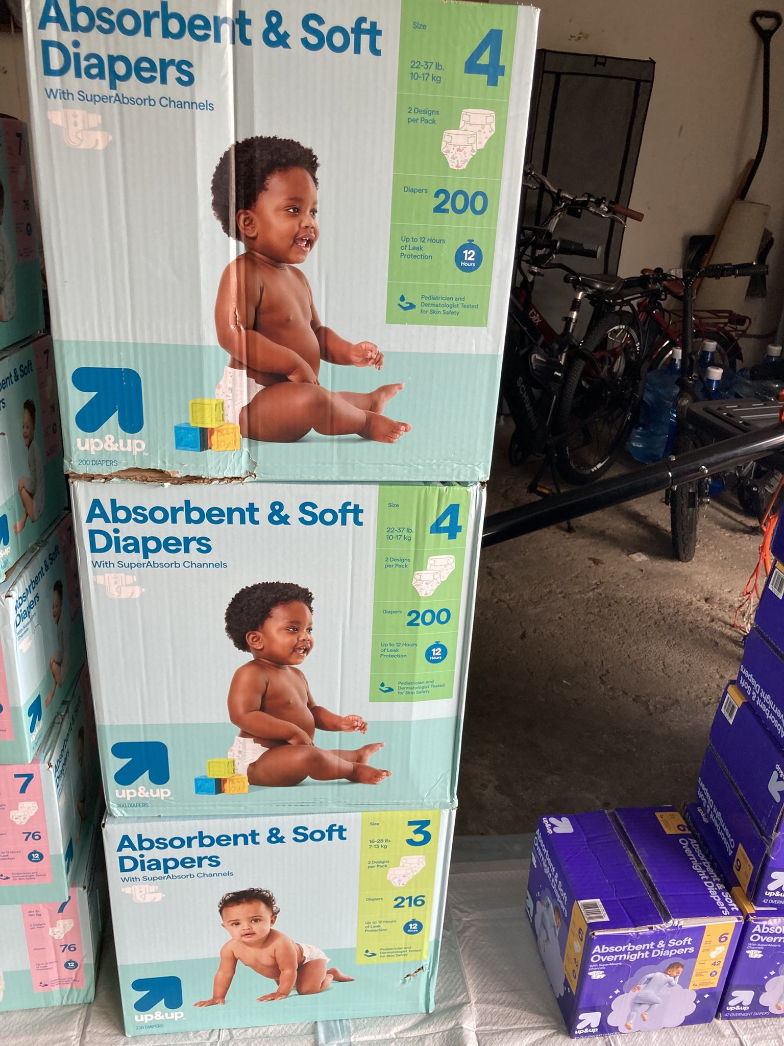 Up&Up Diapers, Size 3, 16-28 Lbs, 216 Per Box