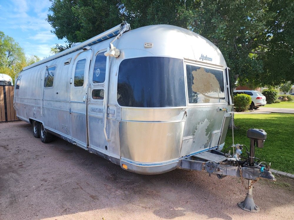 1989 Airstream Excella