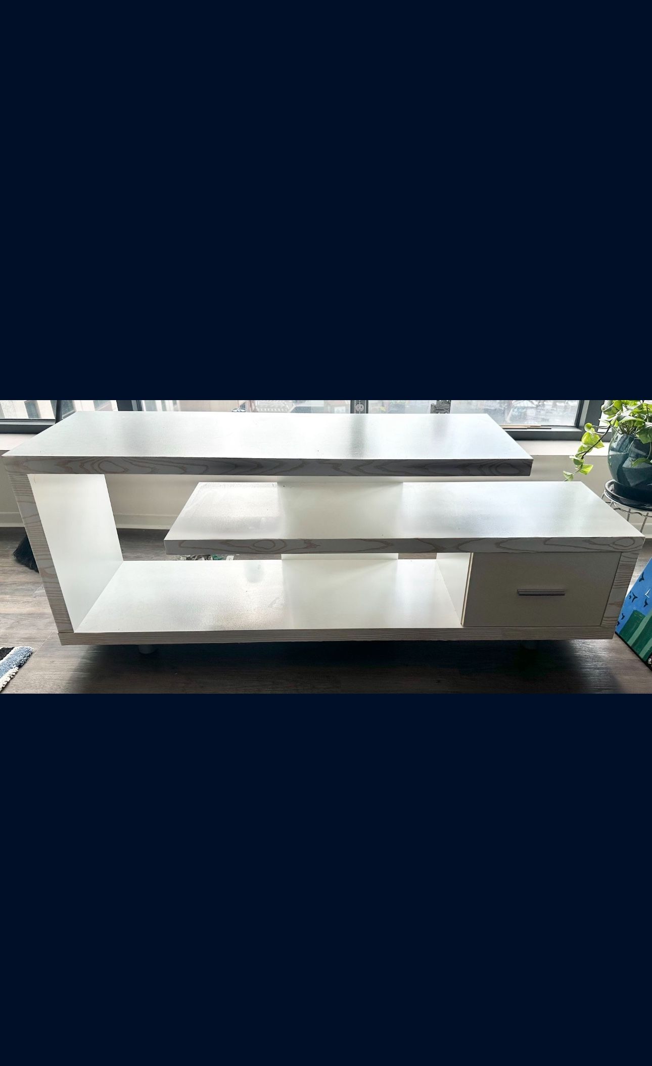 TV Stand - contemporary/Modern