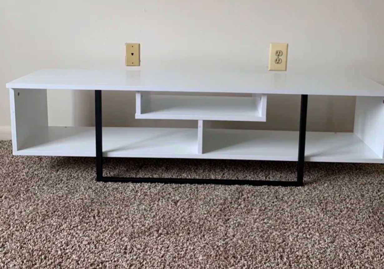 59" TV Stand for TVs up to 65"