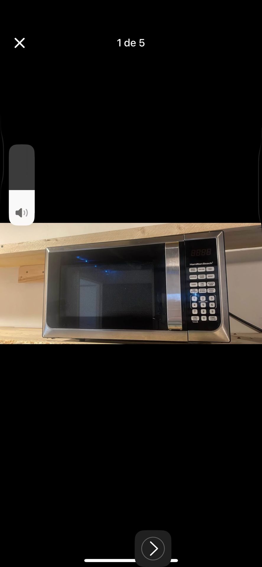 Microwave- Hamilton beach