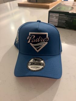NEW San Diego Padres New Era 9FORTY Adjustable Hat