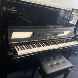 🎹 Yamaha U2 Year 1972
