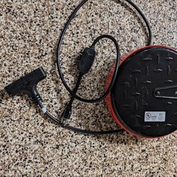 Retractable pull down 25' extension cord